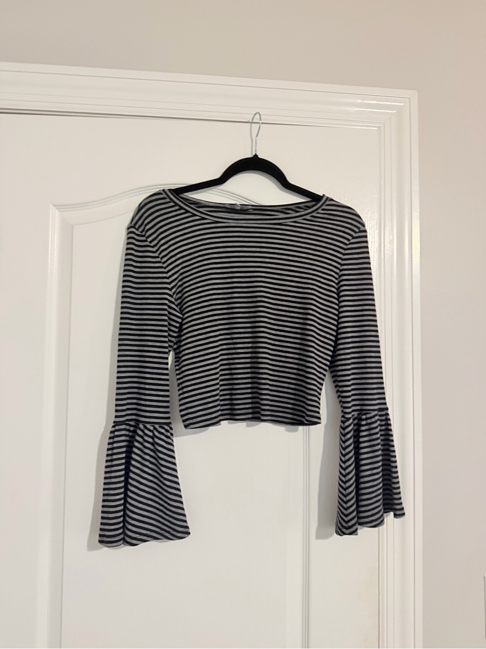 Charlotte Russe Black and White Striped Bell-Sleeve Crop Top